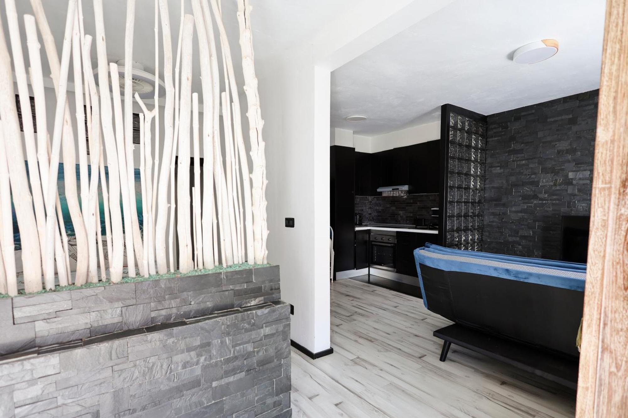 Jaca Life Apartment La Jaca ภายนอก รูปภาพ