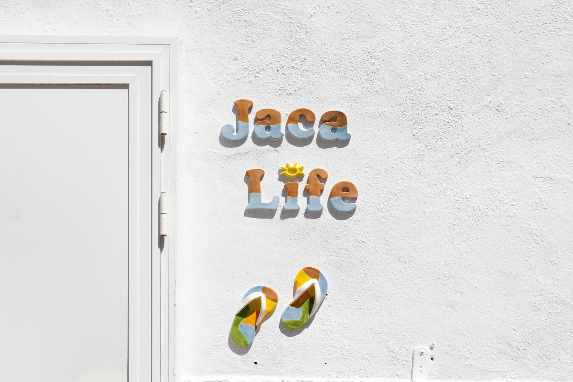 Jaca Life Apartment La Jaca ภายนอก รูปภาพ